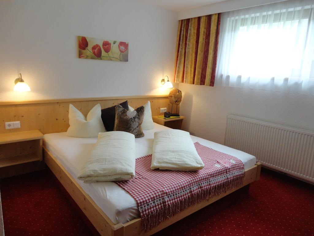 Wiesenhof Fügen Zimmer foto