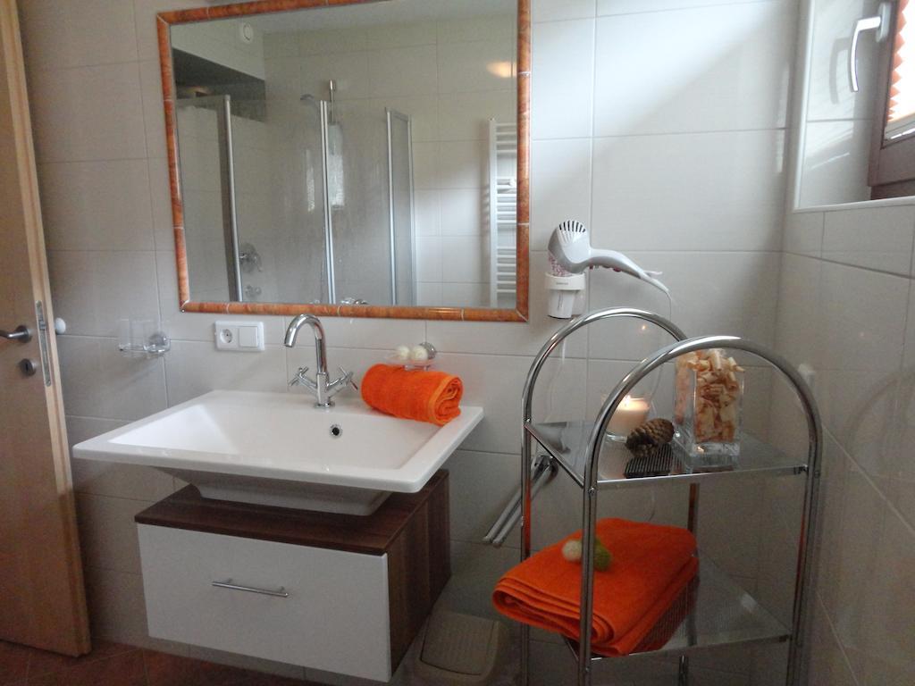 Wiesenhof Fügen Zimmer foto