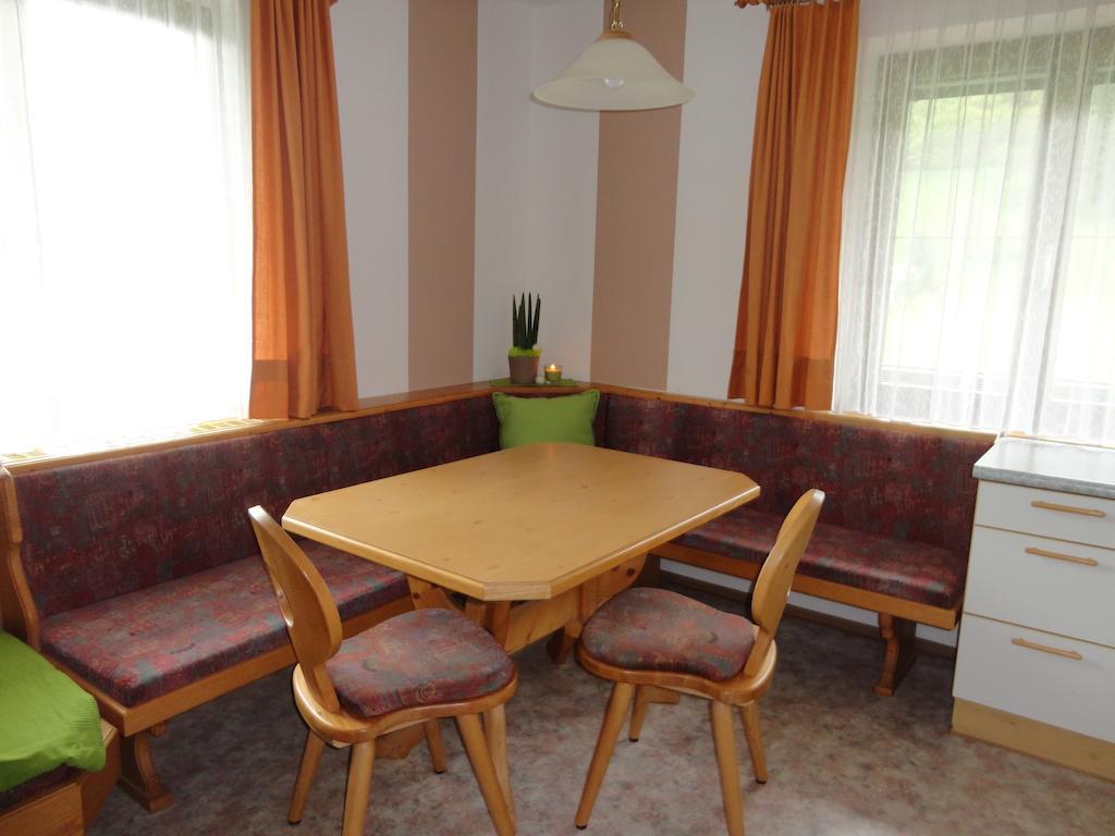 Wiesenhof Fügen Zimmer foto